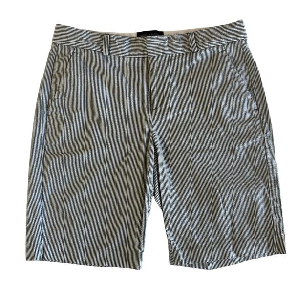Banana Republic Pants - Banana Republic Seersucker Shorts Women's 4 Olive Green White Stripe Tailored